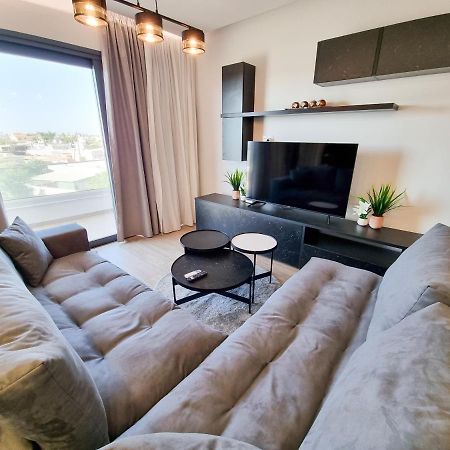 Lucky Strike Apartment Paralimni Ngoại thất bức ảnh