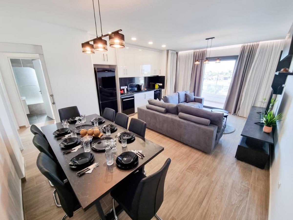 Lucky Strike Apartment Paralimni Ngoại thất bức ảnh
